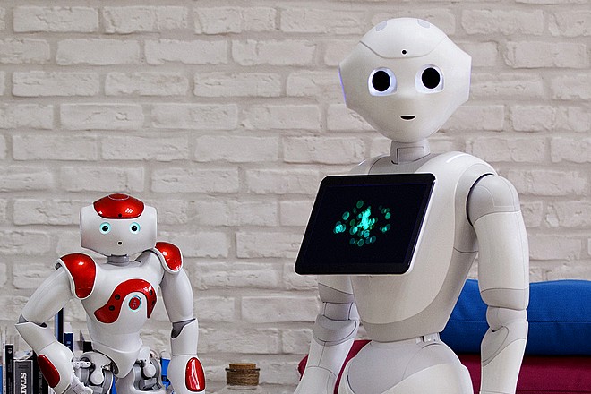 Nao et Pepper pas prêts de s’installer à la maison