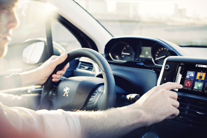 Peugeot lance une blockchain pour vendre des services autour de la voiture connectée