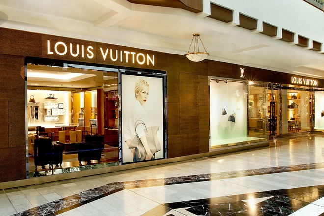 Louis Vuitton épaule ses vendeurs grâce à un moteur de recherche mobile futé