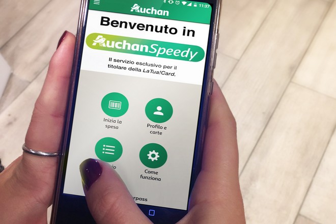 Auchan a choisi l’Italie pour proposer le paiement mobile qui supprime le passage en caisse