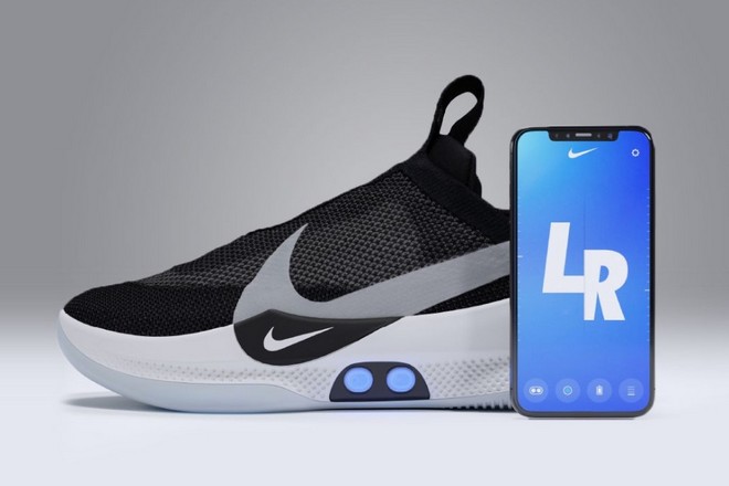 Les chaussures à laçage automatique de Nike commercialisées à 350 $