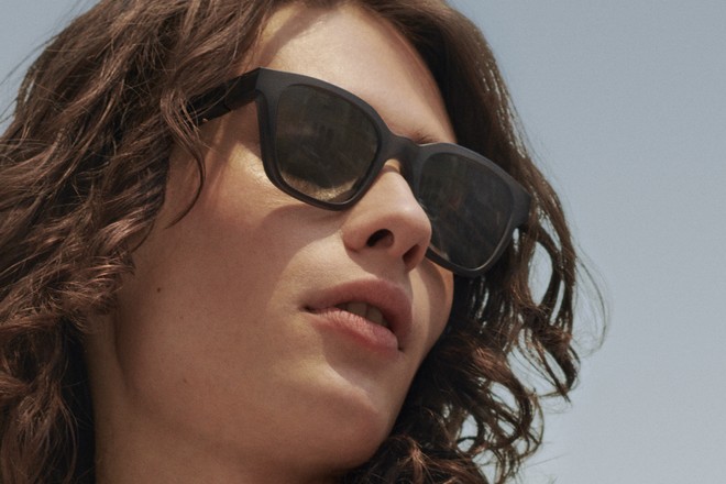 Lunettes de soleil audio connectées chez Bose