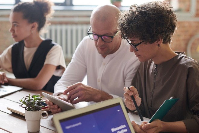 Intelligence artificielle : le groupe Bel prend le taureau par les cornes