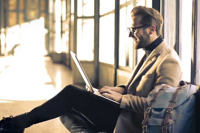 Recrutement : le groupe Figaro prend le contrôle d’une plateforme de détection de candidats, Golden Bees
