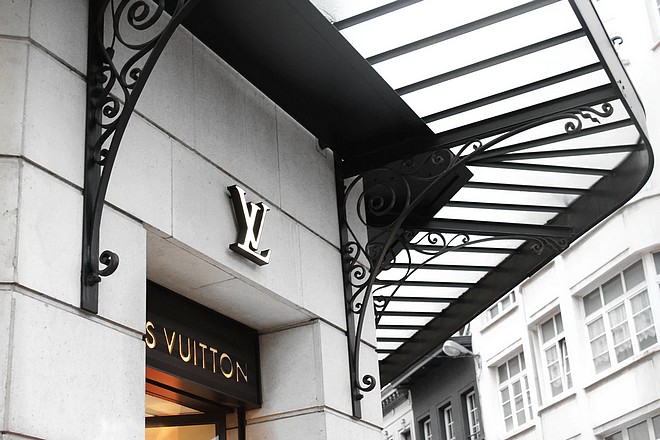 LVMH voit une progression rapide de ses ventes e-commerce