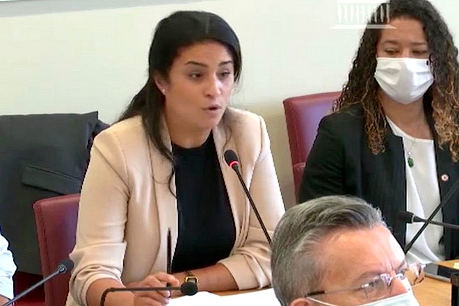 Une députée LRem rappelée à l’ordre pour usage illicite de données personnelles de lycéens