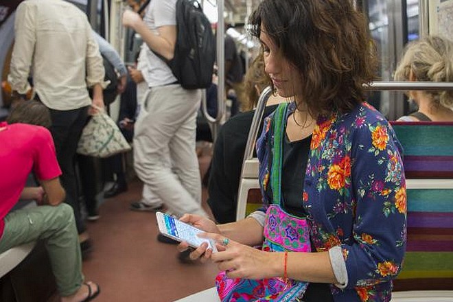 La RATP commercialise ses espaces publicitaires mobiles via Orange Advertising