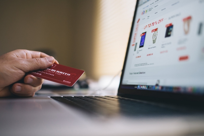 La suggestion d’achats alimentaires en ligne chez Monoprix, Cora et Chronodrive