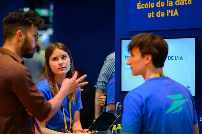 La Poste lance son École de la data et de l’intelligence artificielle qui vise la parité homme/femme