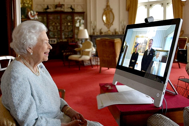 20 millions de messages publiés sur les réseaux sociaux en 24 heures sur Elizabeth II